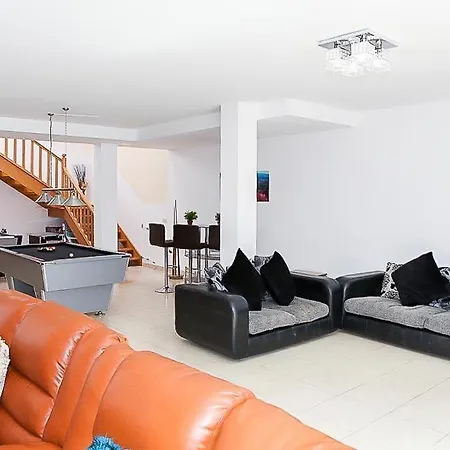 Playa Blanca Sleeps 8 Pool Air Con Wifi Playa Blanca (Lanzarote)